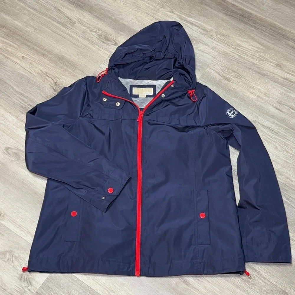 Beautiful‎ Navy Blue Michael Kors jacket size large